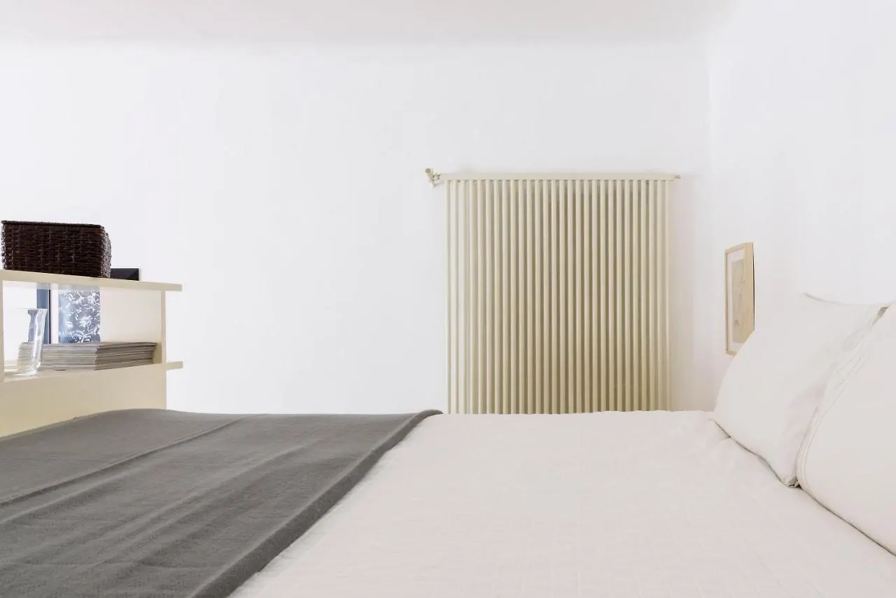 Siri Master Guest Apartment Milan Italy